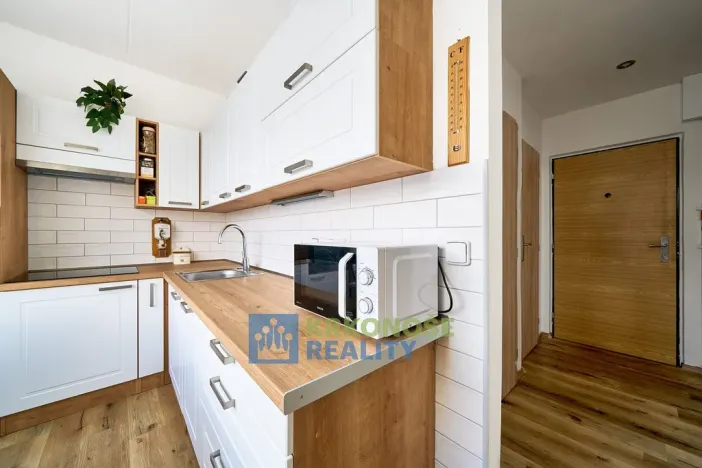 Prodej bytu 1+kk, Trutnov - Horní Staré Město, Za Komínem, 32 m2