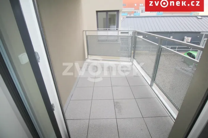 Pronájem bytu 2+kk, Otrokovice, Komenského, 52 m2