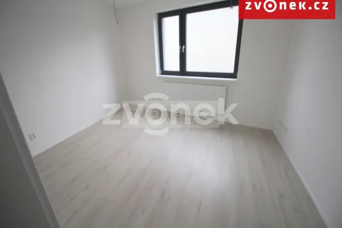 Pronájem bytu 2+kk, Otrokovice, Komenského, 52 m2