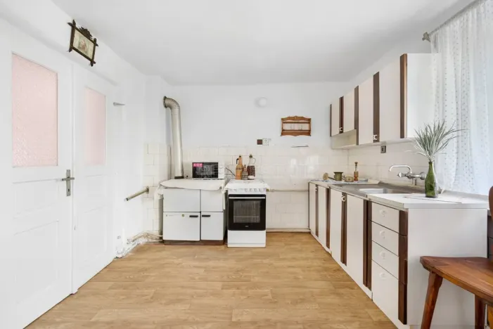Prodej zemědělské usedlosti, Krasonice, 350 m2
