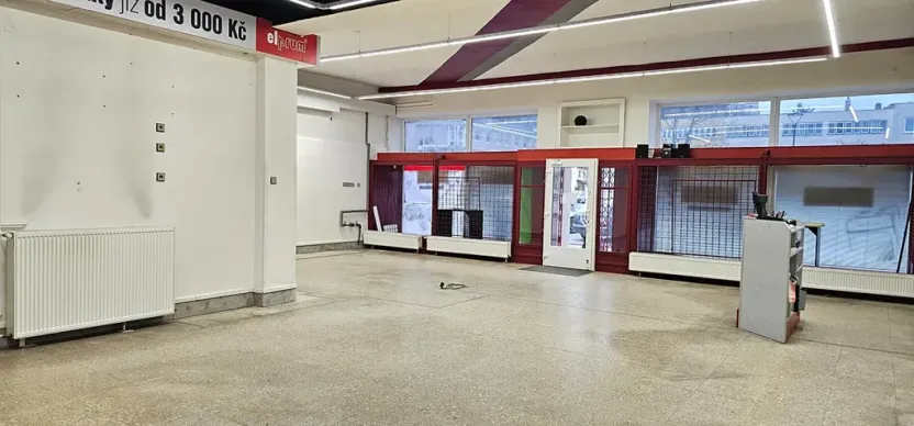 Pronájem obchodního prostoru, Letovice, Masarykovo náměstí, 100 m2