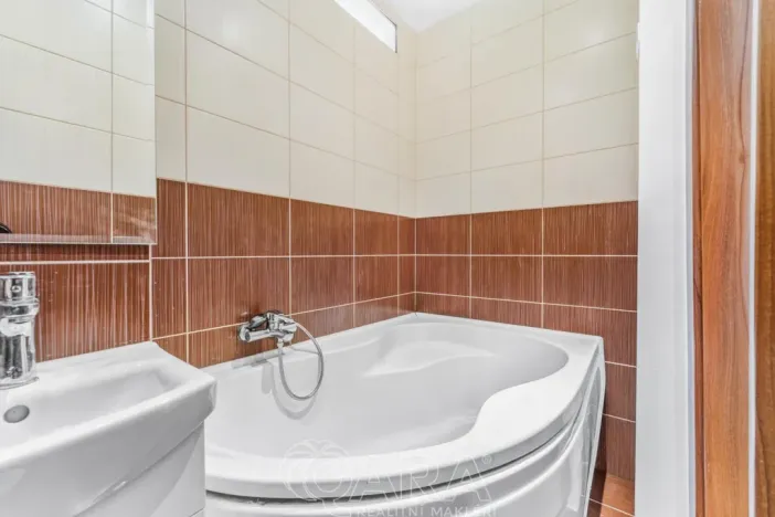Prodej bytu 2+1, Litvínov - Horní Litvínov, Podkrušnohorská, 54 m2