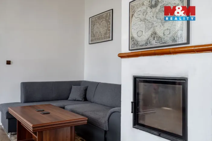 Prodej rodinného domu, Moravec, 220 m2