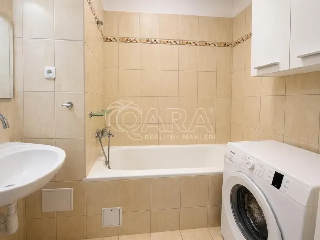 Pronájem bytu 2+kk, Praha - Nové Město, Na slupi, 50 m2
