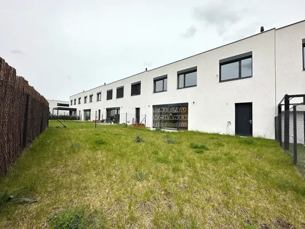 Pronájem rodinného domu, Praha - Čakovice, Kurta Hubera, 130 m2