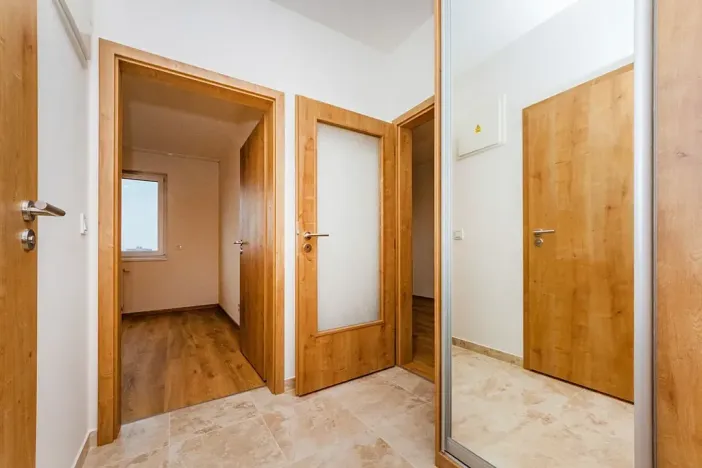 Pronájem bytu 2+kk, Praha - Hlubočepy, Fabiánové, 47 m2