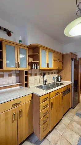 Pronájem bytu 3+1, Praha - Vršovice, Kišiněvská, 74 m2