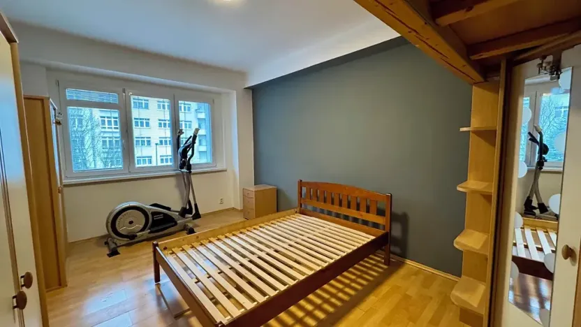 Pronájem bytu 3+1, Praha - Vršovice, Kišiněvská, 74 m2