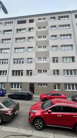 Pronájem bytu 3+1, Praha - Vršovice, Kišiněvská, 74 m2