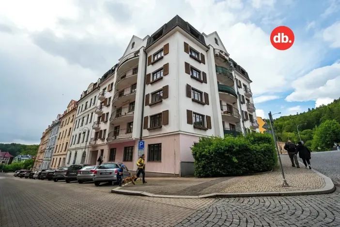 Prodej bytu 2+1, Karlovy Vary, Raisova, 62 m2