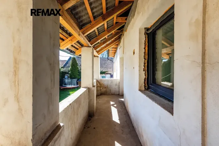 Prodej činžovního domu, Černuc, 330 m2