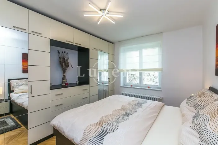 Pronájem bytu 2+1, Praha - Vokovice, Kladenská, 61 m2