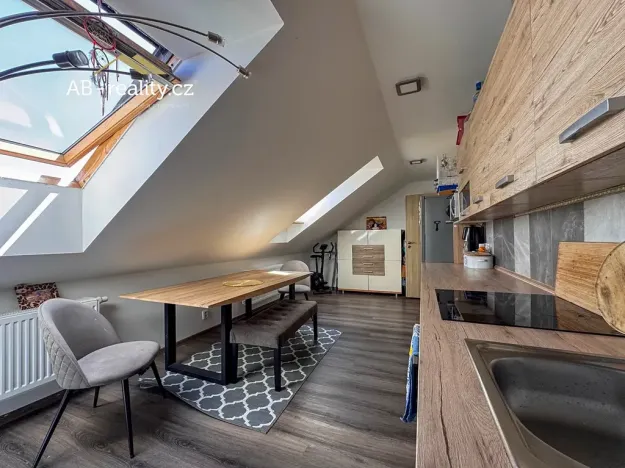 Pronájem bytu 2+1, Teplice, Českobratrská, 90 m2