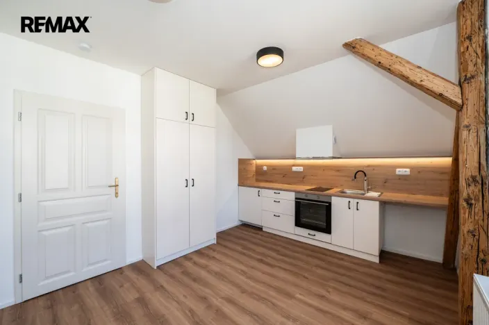 Pronájem bytu 2+kk, Liberec - Liberec XXX-Vratislavice nad Nisou, U Sila, 40 m2