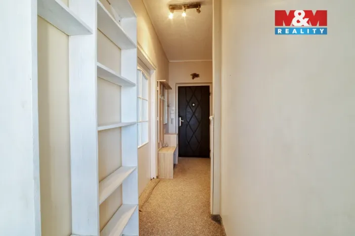 Prodej bytu 2+1, Cheb, V Zahradách, 60 m2