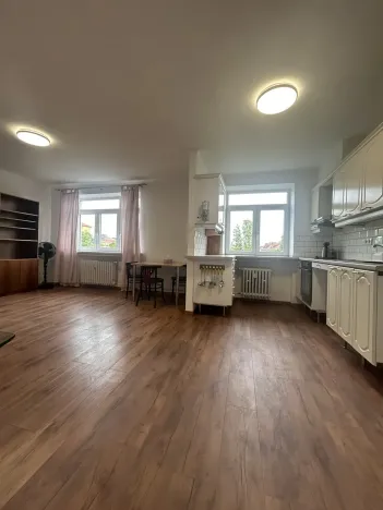 Pronájem bytu 2+kk, Praha - Vršovice, Volyňská, 65 m2