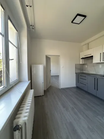Pronájem bytu 1+1, Praha - Strašnice, Královická, 34 m2