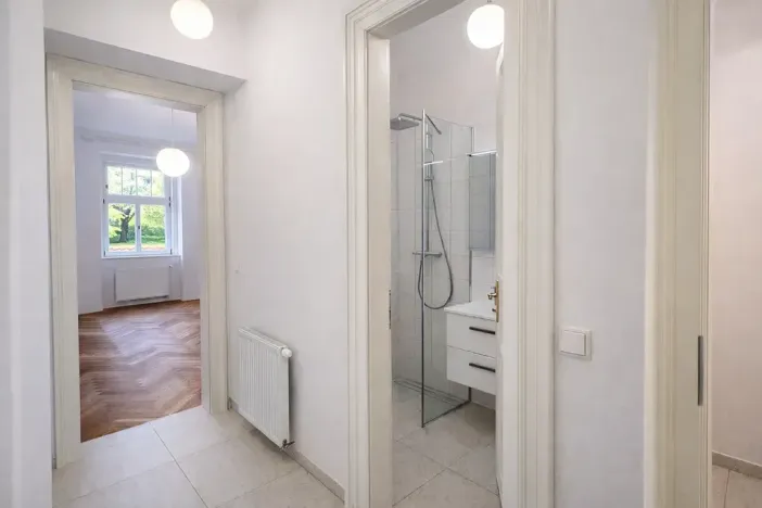 Pronájem bytu 3+kk, Praha - Vršovice, 28. pluku, 70 m2