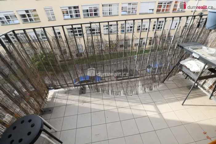 Pronájem bytu 2+kk, Praha - Žižkov, Jeseniova, 60 m2