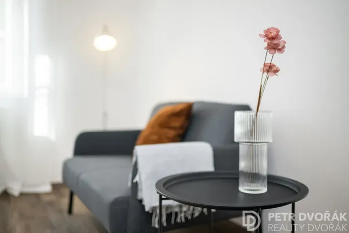 Prodej bytu 3+kk, Praha - Karlín, U invalidovny, 71 m2