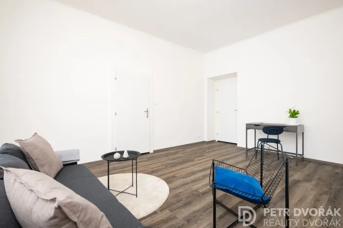 Prodej bytu 3+kk, Praha - Karlín, U invalidovny, 71 m2