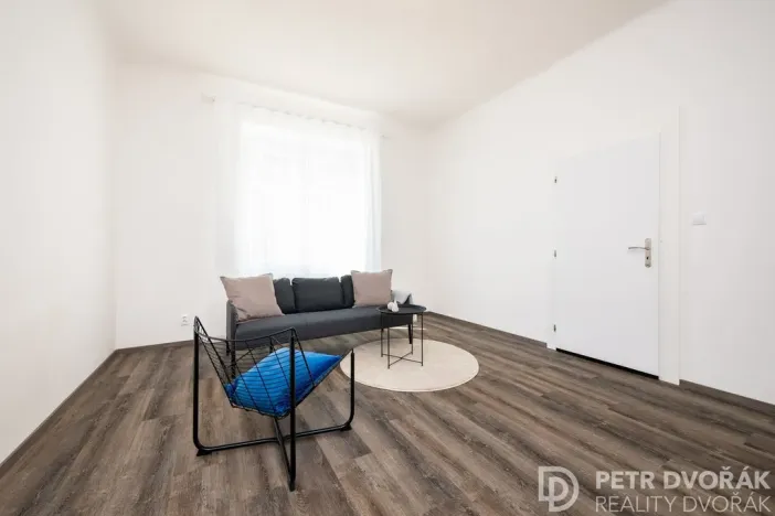Prodej bytu 3+kk, Praha - Karlín, U invalidovny, 71 m2