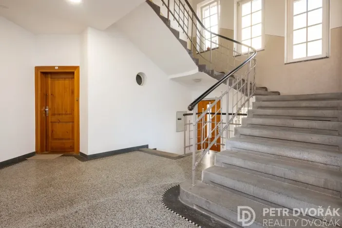 Prodej bytu 3+kk, Praha - Karlín, U invalidovny, 71 m2