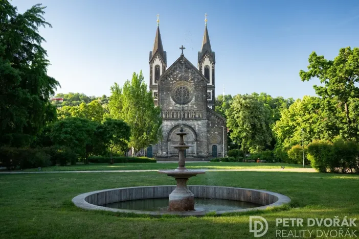 Prodej bytu 3+kk, Praha - Karlín, U invalidovny, 71 m2