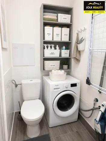 Pronájem bytu 1+1, Opava, Krnovská, 30 m2