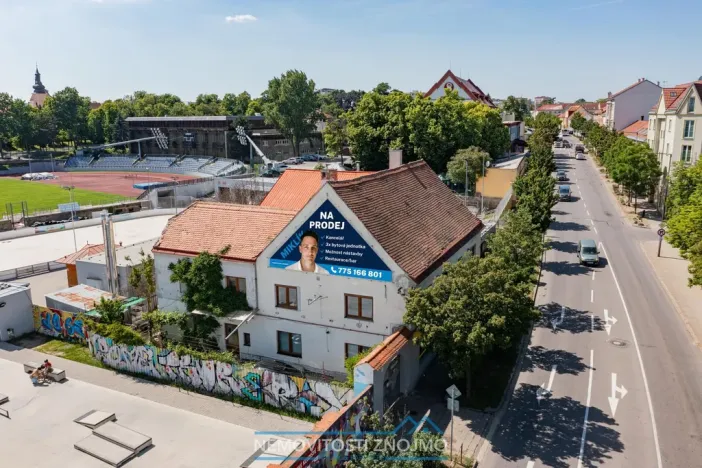 Prodej obchodního prostoru, Znojmo, Sokolská, 547 m2