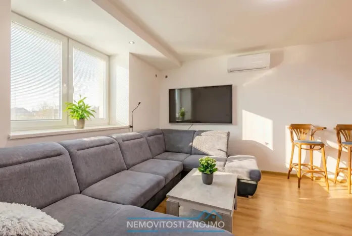 Prodej obchodního prostoru, Znojmo, Sokolská, 547 m2