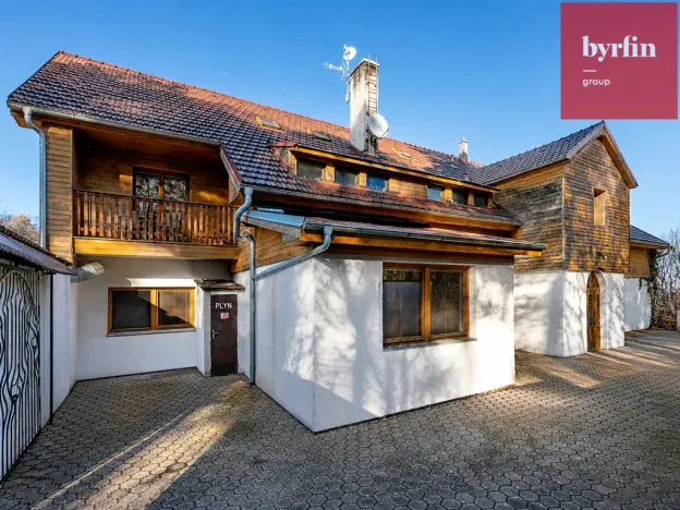 Prodej ubytování, Krnov - Pod Cvilínem, V Zálesí, 820 m2