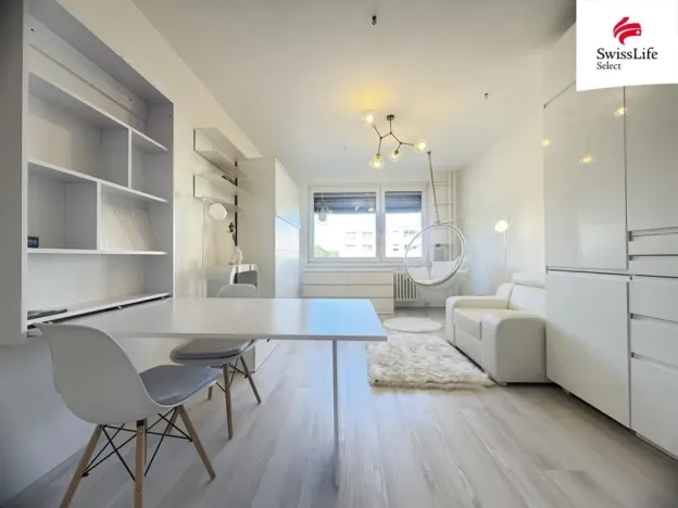 Pronájem bytu 1+kk, Praha - Modřany, Božetická, 29 m2