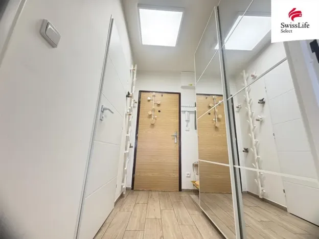 Pronájem bytu 1+kk, Praha - Modřany, Božetická, 29 m2