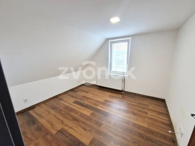 Pronájem bytu 2+kk, Zlín, Do Zahrad, 45 m2