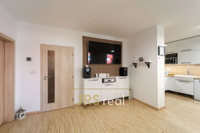 Prodej bytu 3+kk, Hustopeče, Gen. Peřiny, 63 m2