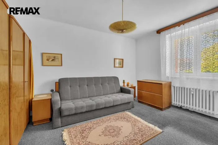 Prodej bytu 3+1, Hradec Králové, Okružní, 74 m2