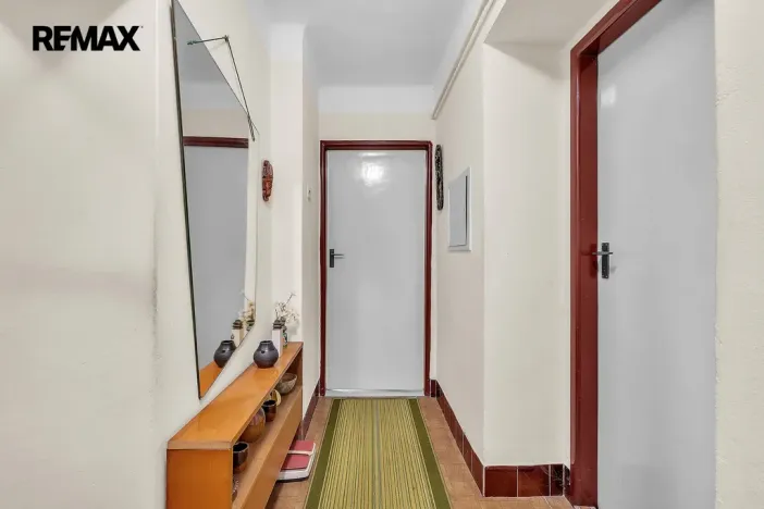 Prodej bytu 3+1, Hradec Králové, Okružní, 74 m2