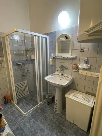 Prodej rodinného domu, Velešín, náměstí J. V. Kamarýta, 342 m2