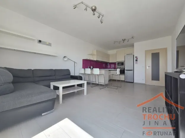 Pronájem bytu 2+kk, Pardubice, Jana Hrubého, 62 m2