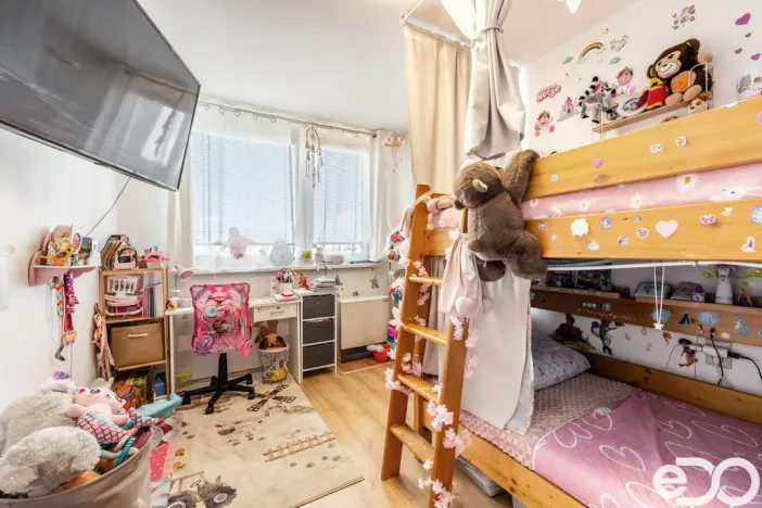Prodej bytu 3+1, Pardubice, Školská, 70 m2