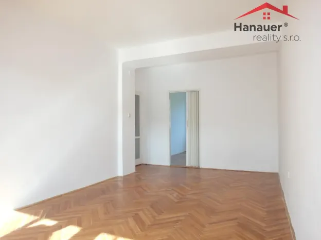 Pronájem bytu 2+1, Ústí nad Labem - Bukov, Dukelských hrdinů, 57 m2