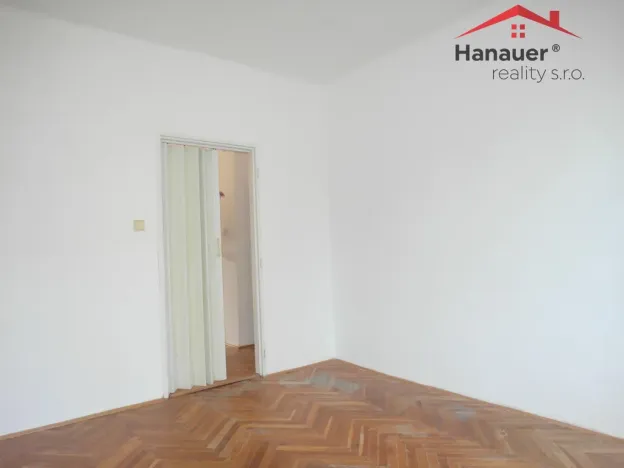 Pronájem bytu 2+1, Ústí nad Labem - Bukov, Dukelských hrdinů, 57 m2