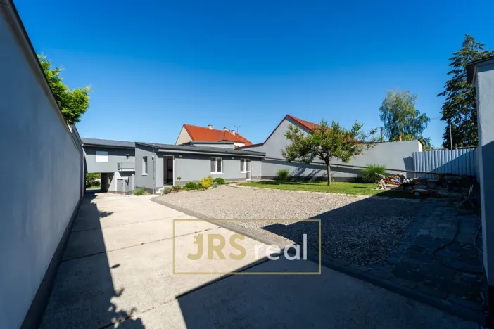 Pronájem bytu 3+1, Velké Pavlovice, 56 m2