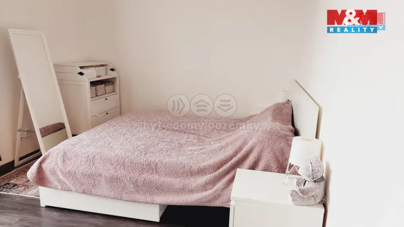 Pronájem bytu 2+kk, Praha - Třeboradice, Špeciánova, 60 m2