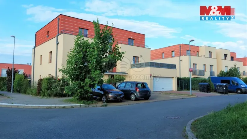 Pronájem bytu 2+kk, Praha - Třeboradice, Špeciánova, 60 m2