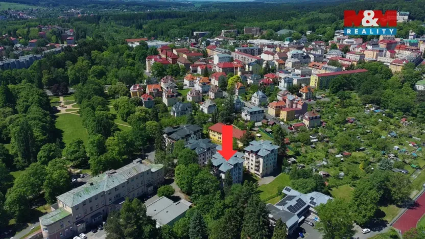 Pronájem garáže, Mariánské Lázně, Křižíkova, 28 m2