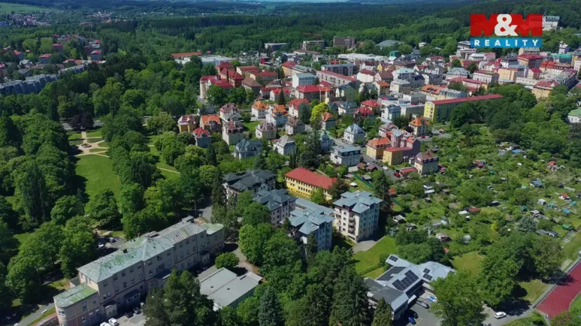 Pronájem garáže, Mariánské Lázně, Křižíkova, 28 m2