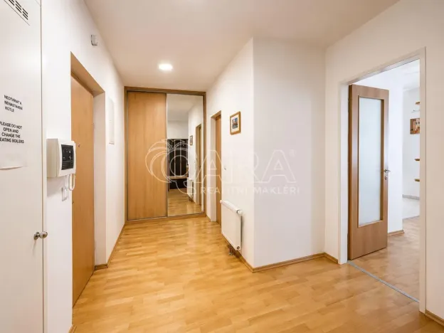 Pronájem bytu 2+kk, Praha - Vinohrady, U Zvonařky, 82 m2