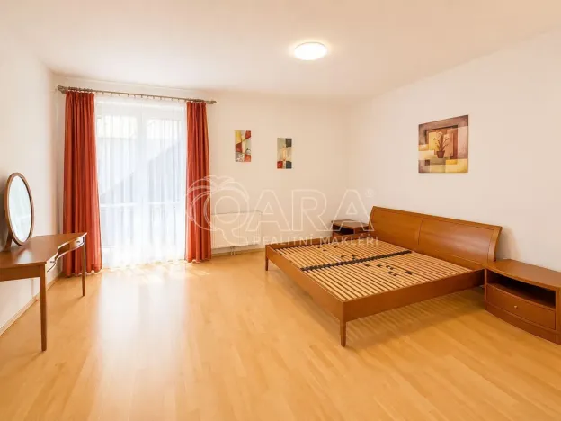 Pronájem bytu 2+kk, Praha - Vinohrady, U Zvonařky, 82 m2